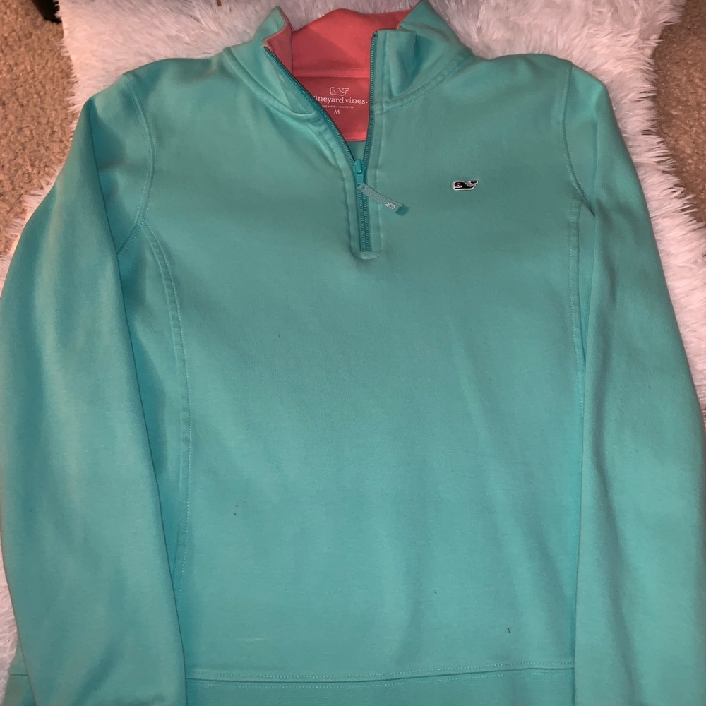 SOLD!! Vineyard Vines pullover